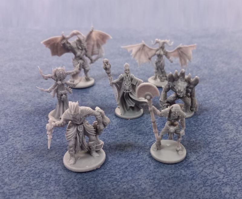 TEMPLE OF HORROR KIT MINIS JEFES